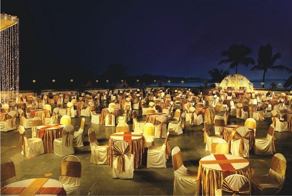 The Retreat Hotel & Convention Centre Mumbai Eksteriør bilde