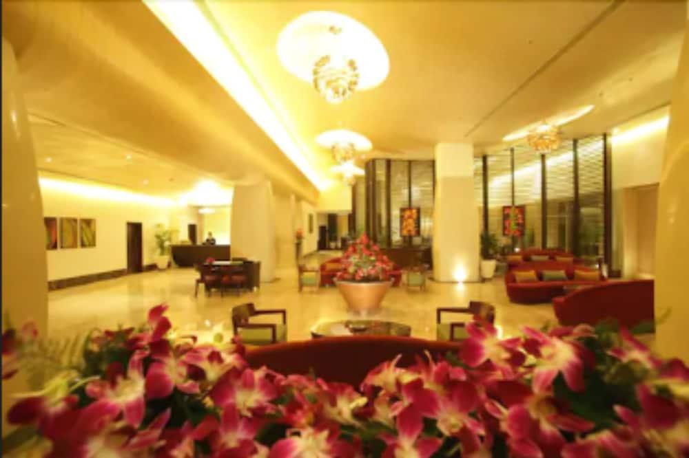 The Retreat Hotel & Convention Centre Mumbai Eksteriør bilde