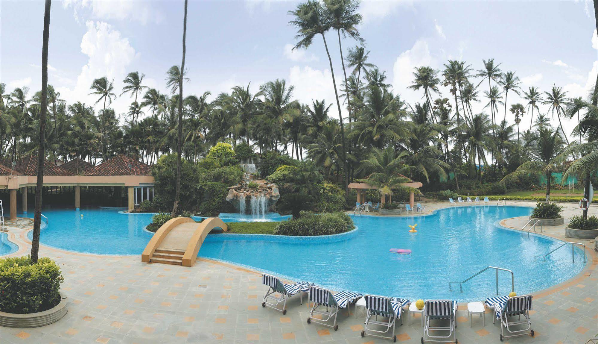 The Retreat Hotel & Convention Centre Mumbai Eksteriør bilde