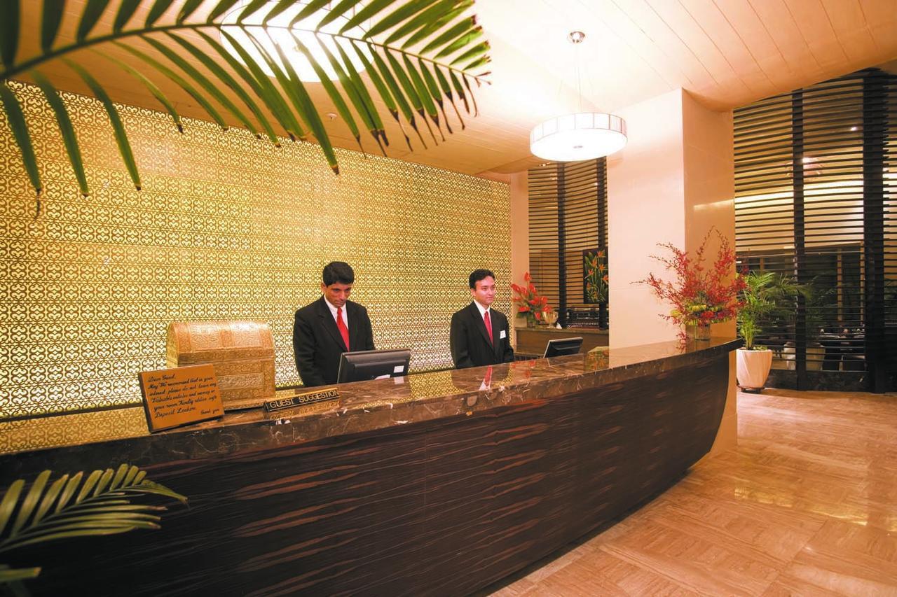 The Retreat Hotel & Convention Centre Mumbai Eksteriør bilde
