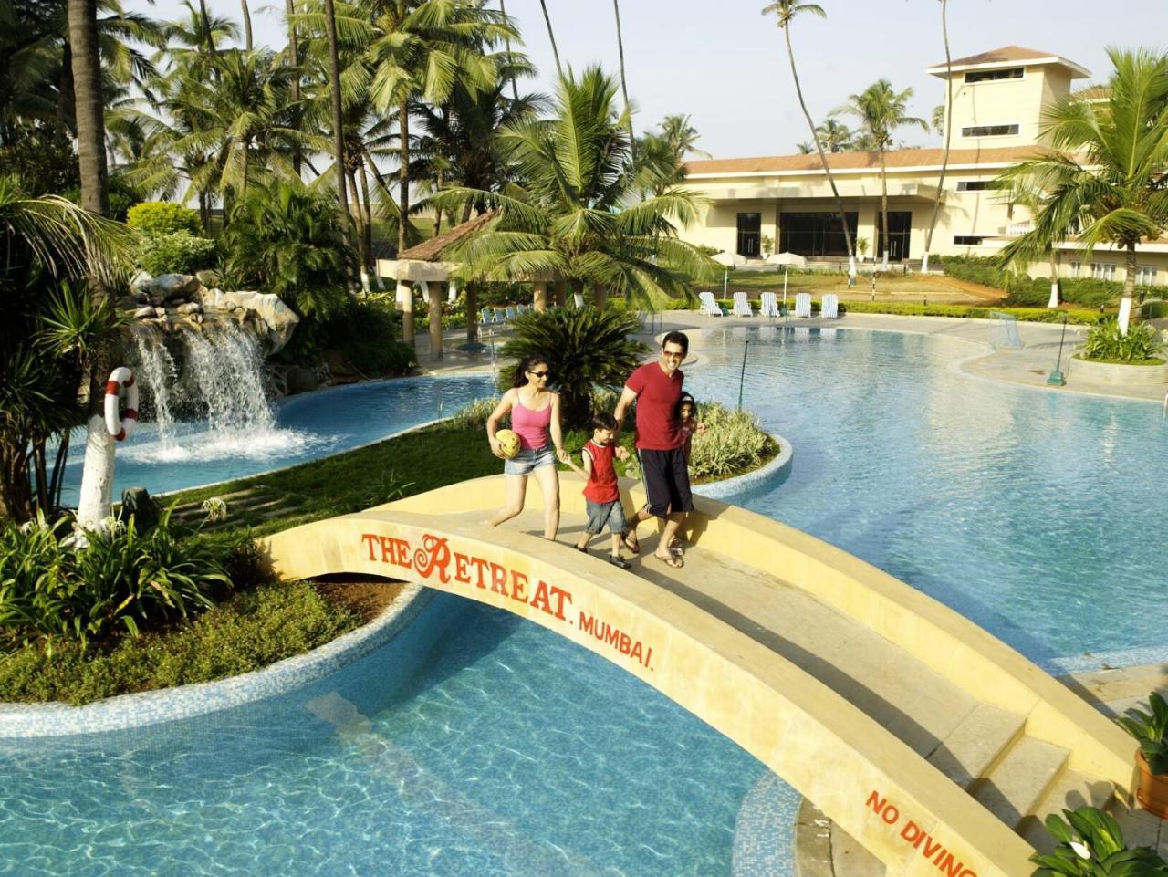 The Retreat Hotel & Convention Centre Mumbai Eksteriør bilde