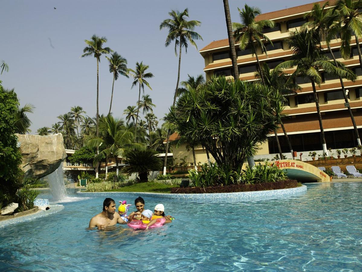 The Retreat Hotel & Convention Centre Mumbai Eksteriør bilde
